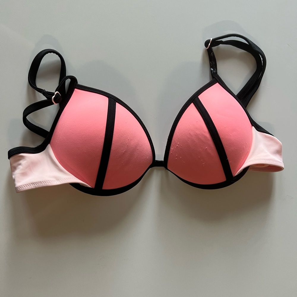 Victoria’s Secret bathing suit bikini top